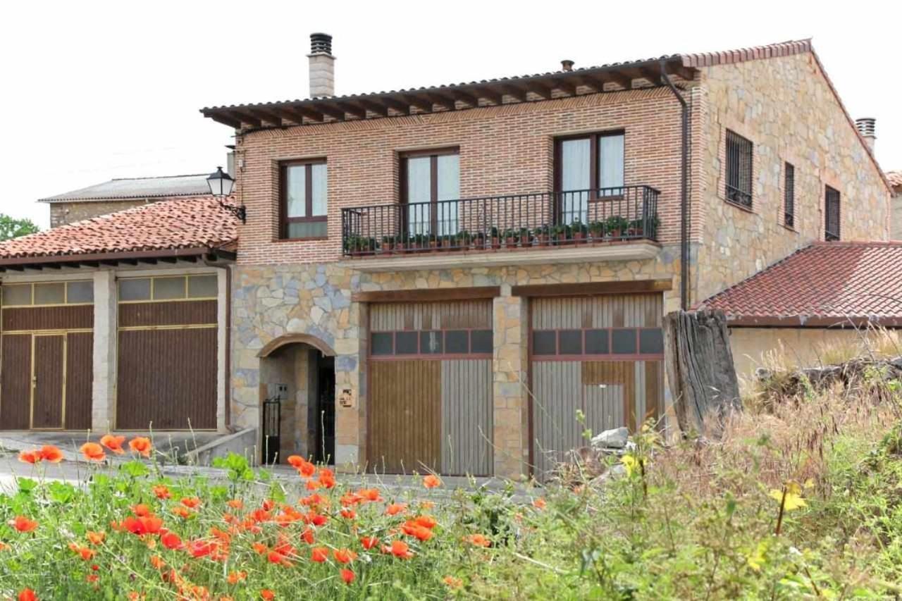 Casa Rural El Carrascal Casarejos Exteriör bild